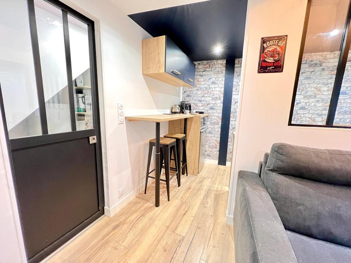 Le Loft ~ A 4 Min De La Gare, Fibre + Parking Prive Villa Поатие Екстериор снимка